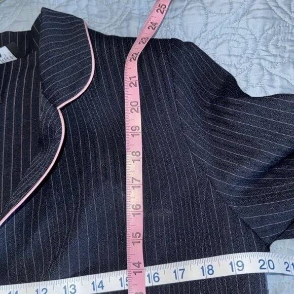 Sag Harbor Womens Pinstripe Blazer Jacket Size 12 Polyester/Rayon - Picture 7 of 7